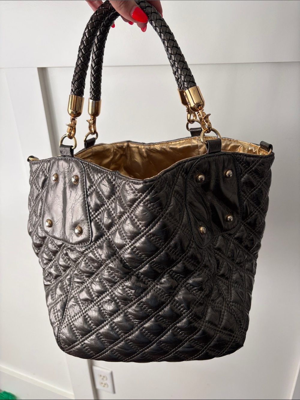 Big Buddha — Quilted Women's Tote Bag with Gold Interior